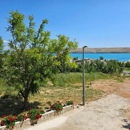 Apartment Zdenka Dinjiska
