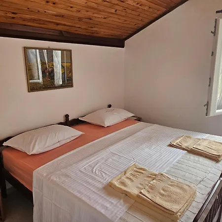 Zdenka Apartment
