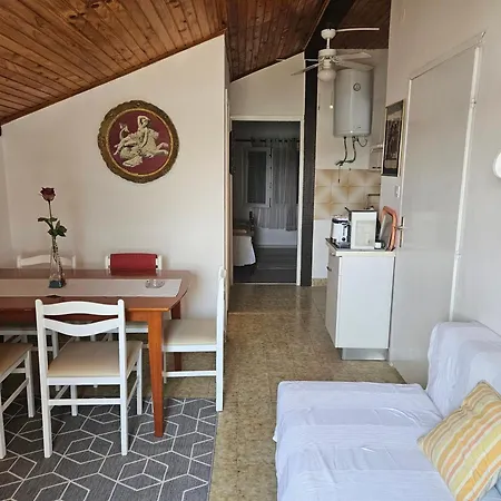 Zdenka Apartment