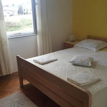 Zdenka *